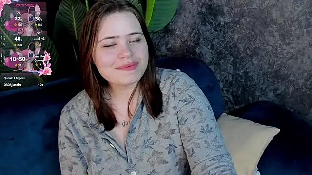 EricaElliott online show from 11-15-25, 01:18