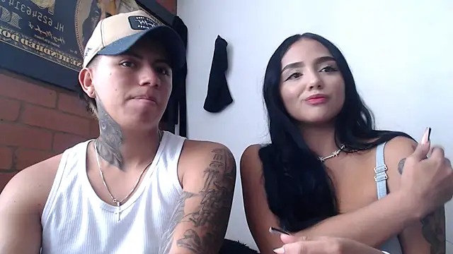 Snapshot of Thiago_x_Sahara chatting on 01-23-25, 04:04 Thiago x Sahara online show from 01-23-25, 04:04