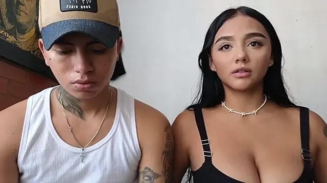 Snapshot of Thiago_x_Sahara chatting on 02-01-25, 12:58 Thiago x Sahara online show from 02-01-25, 12:58