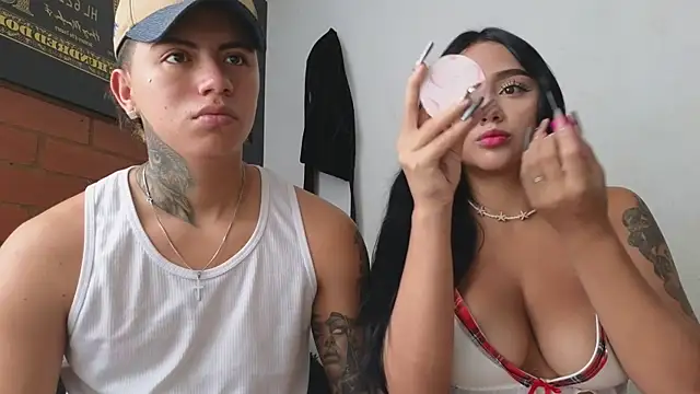 Snapshot of Thiago_x_Sahara chatting on 02-07-25, 01:01 Thiago x Sahara online show from 02-07-25, 01:01