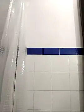 Snapshot of Mia_WAll chatting on 12-27-24, 12:12 Mia WAll online show from 12-27-24, 12:12