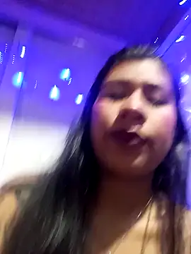 Snapshot of Pamelamilkk_1007 chatting on 01-07-25, 07:10 Pamelamilkk 1007 online show from 01-07-25, 07:10