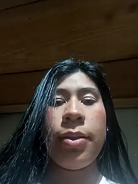 Snapshot of Pamelamilkk_1007 chatting on 02-27-25, 05:15 Pamelamilkk 1007 online show from 02-27-25, 05:15