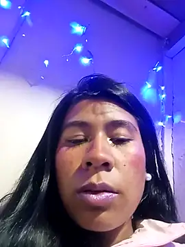 Snapshot of Pamelamilkk_1007 chatting on 02-28-25, 05:26 Pamelamilkk 1007 online show from 02-28-25, 05:26