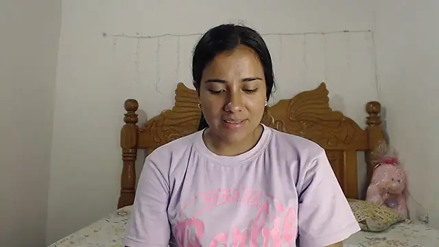 Coral0403 online show from 02-05-25, 11:17