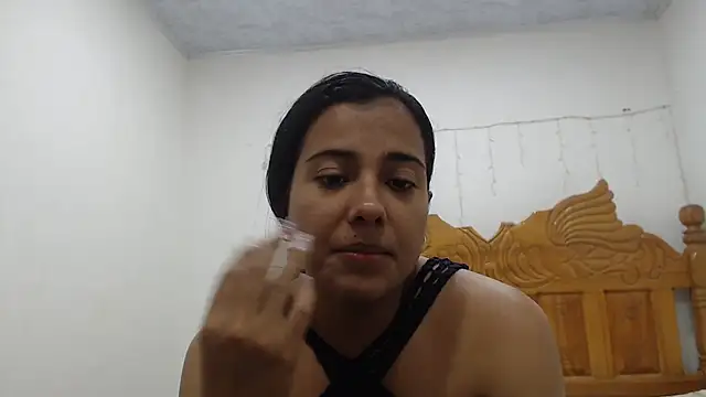 Coral0403 online show from 03-15-25, 08:54