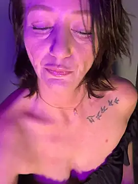 AlessasRoom online show from 03-12-26, 10:49