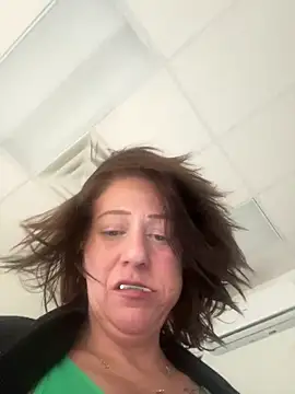 AlessasRoom online show from 04-04-26, 03:31