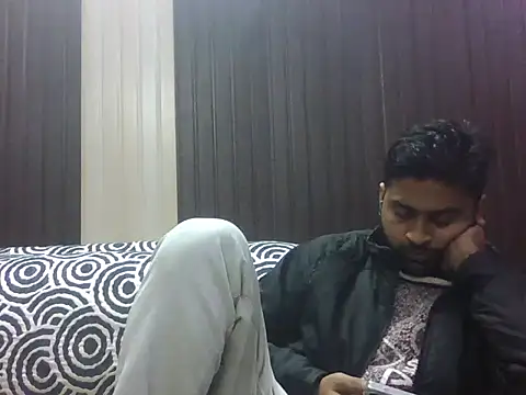 indihotguy online show from 02-08-26, 08:18