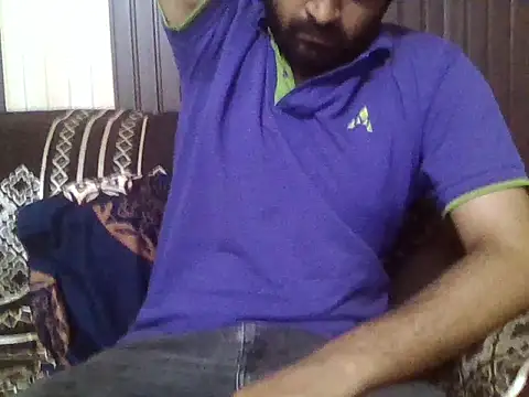 Snapshot of indihotguy chatting on 04-20-26, 03:37 indihotguy online show from 04-20-26, 03:37