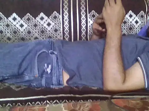 Snapshot of indihotguy chatting on 05-16-26, 01:10 indihotguy online show from 05-16-26, 01:10