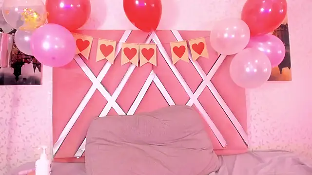 Snapshot of CATTLEYA_BIANCHI145 chatting on 02-15-26, 07:51 CATTLEYA BIANCHI145 online show from 02-15-26, 07:51