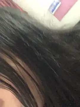 Snapshot of Keyyysi chatting on 12-28-24, 04:19 Keyyysi online show from 12-28-24, 04:19