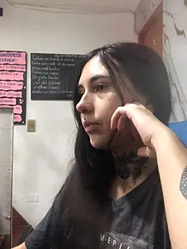 Snapshot of Keyyysi chatting on 01-15-25, 01:56 Keyyysi online show from 01-15-25, 01:56