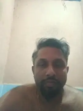 Snapshot of carria_homes chatting on 05-03-26, 05:08 carria homes online show from 05-03-26, 05:08