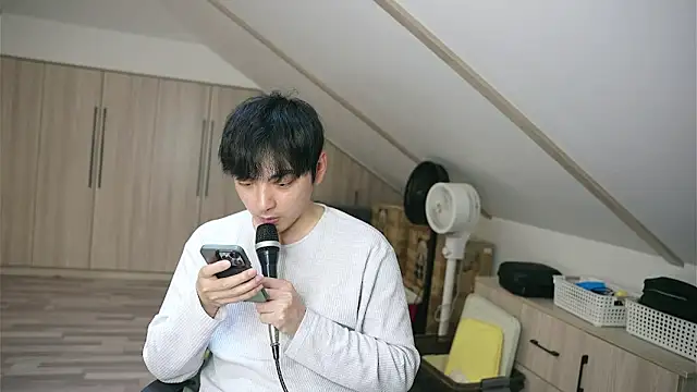 chinalover4199 online show from 04-08-26, 05:18