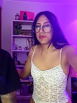 Snapshot of gabrielaycarlos chatting on 01-25-25, 11:32 gabrielaycarlos online show from 01-25-25, 11:32