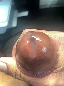 MrLatinKing online show from 01-18-25, 03:05