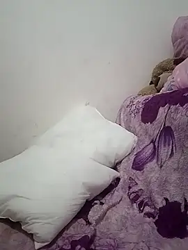 Snapshot of Alexiaysteve chatting on 02-23-25, 05:01 Alexiaysteve online show from 02-23-25, 05:01