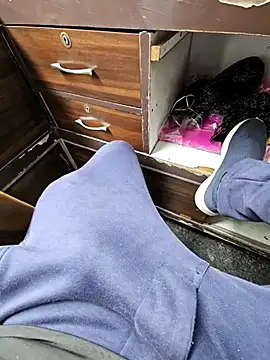 pyasevickybabu563 online show from 12-19-25, 05:14