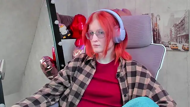 ElizabethHarpper online show from 02-16-26, 09:27