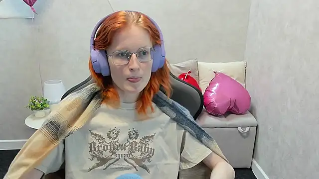 ElizabethHarpper online show from 02-20-26, 09:21