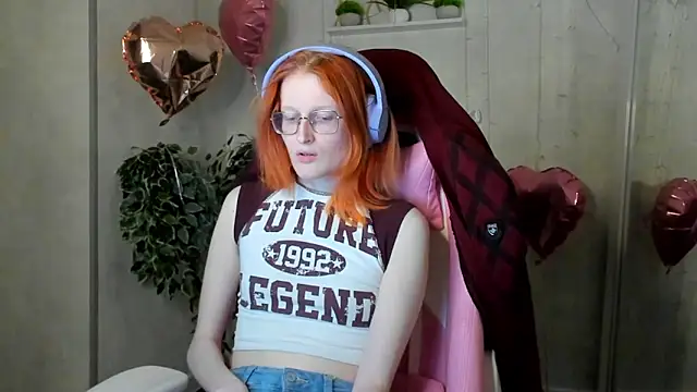 ElizabethHarpper online show from 02-24-26, 05:11