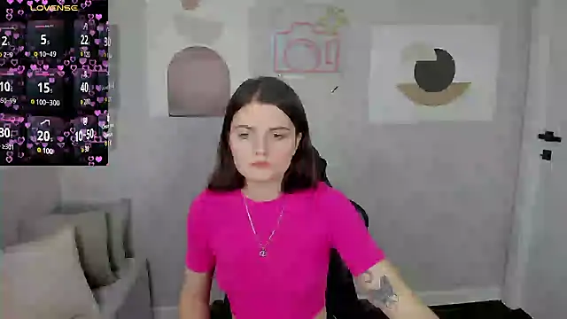 Snapshot of CharlotteMitchell chatting on 01-24-25, 07:30 CharlotteMitchell online show from 01-24-25, 07:30