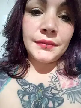 Snapshot of Miss_Amelie chatting on 01-31-25, 04:47 Miss Amelie online show from 01-31-25, 04:47