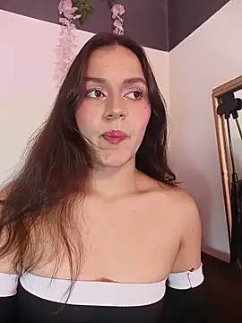 Danni shy online show from 05-27-26, 10:18