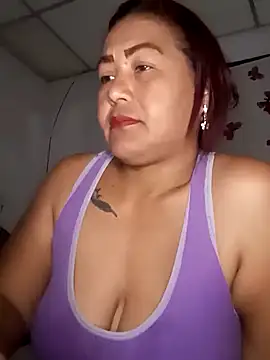 Snapshot of Abigail_BigTits chatting on 02-25-25, 01:09 Abigail BigTits online show from 02-25-25, 01:09