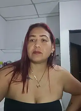 Snapshot of Abigail_BigTits chatting on 10-04-25, 03:37 Abigail BigTits online show from 10-04-25, 03:37