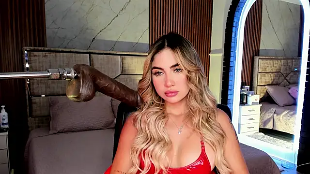 EmiilyHendriixx online show from 10-09-25, 08:18