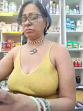 pamela1973 online show from 10-22-25, 01:22