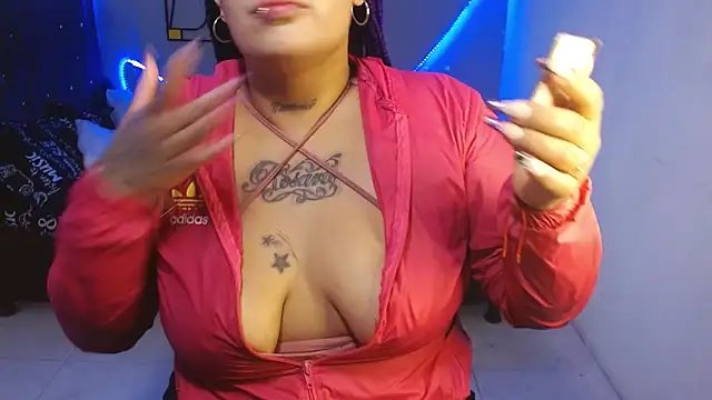 Snapshot of brittanysexhot chatting on 01-17-25, 02:28 brittanysexhot online show from 01-17-25, 02:28