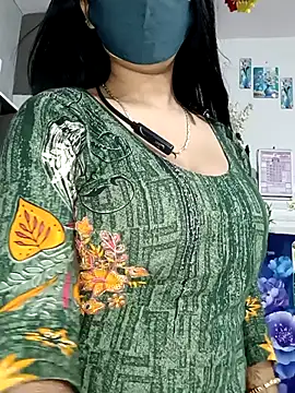 Best-Couple online show from 09-23-25, 02:58