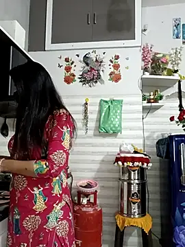 Best-Couple online show from 03-23-26, 02:37