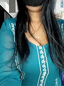 Snapshot of Best-Couple chatting on 06-08-26, 02:23 Best-Couple online show from 06-08-26, 02:23