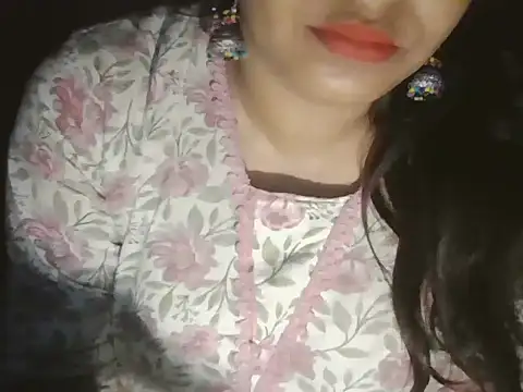 Snapshot of Hot-shanvi chatting on 04-25-26, 12:02 Hot-shanvi online show from 04-25-26, 12:02