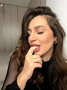 claraxjoyy online show from 11-08-25, 05:29