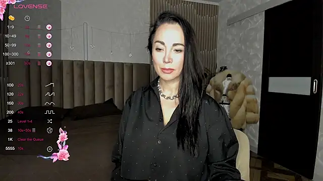 Snapshot of Monica_Weiss chatting on 02-21-26, 05:25 Monica Weiss online show from 02-21-26, 05:25