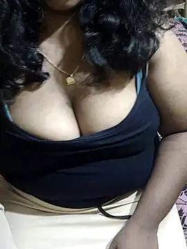 Rathi22 online show from 06-18-26, 02:32