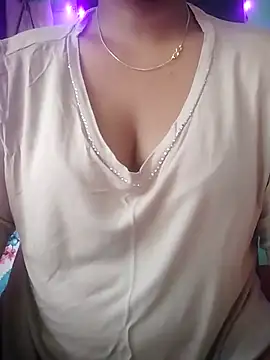 Snapshot of muskan-Sharma chatting on 10-07-25, 05:04 muskan-Sharma online show from 10-07-25, 05:04