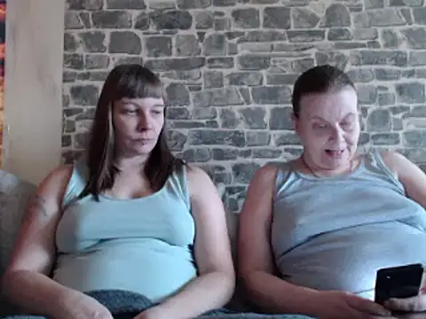 Sweet Phoenix online show from 01-12-25, 09:40