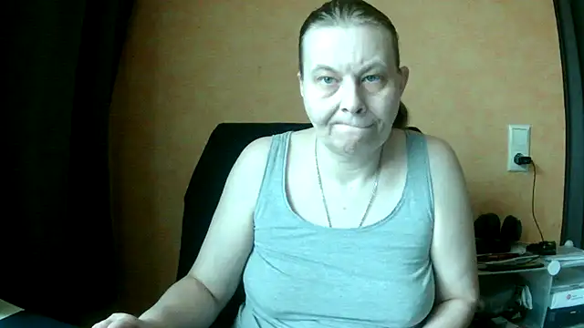 Sweet Phoenix online show from 01-16-25, 09:37