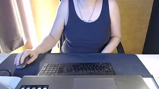 Sweet Phoenix online show from 02-18-26, 06:42