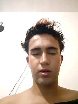 Lian Noath online show from 01-01-25, 11:29