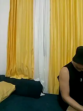 Lian Noath online show from 01-07-25, 07:10