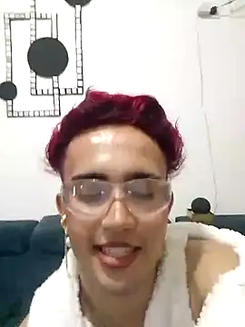 Lian Noath online show from 02-06-25, 04:10