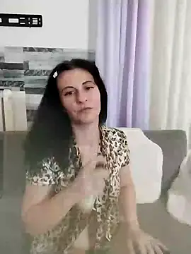 Snapshot of SEXYMIKY87 chatting on 01-05-25, 03:00 SEXYMIKY87 online show from 01-05-25, 03:00